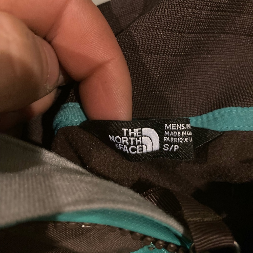 North Face Layered Jacket. Barely Used. Size Smal… - image 2